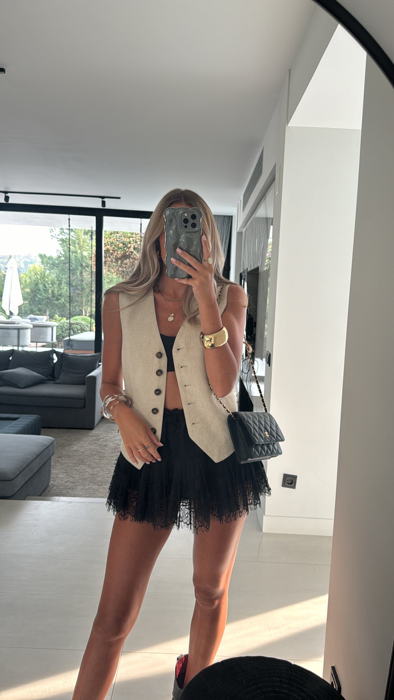 Falda Aura Lace en Negro