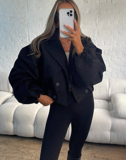 Trench Cropped de Manga Globo en Negro