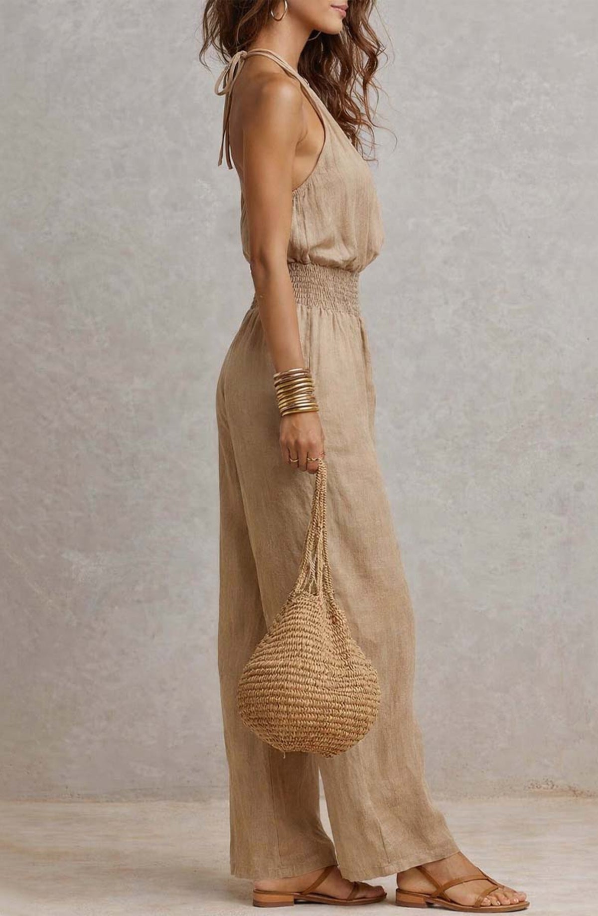 Valeria | Mono elegante con cuello halter