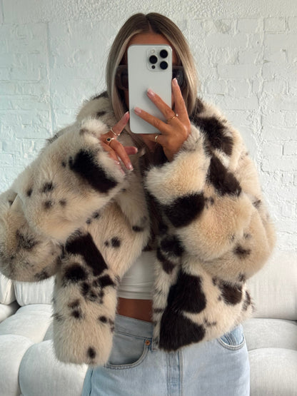 Chaqueta Faux Fur Luxe Cow Print