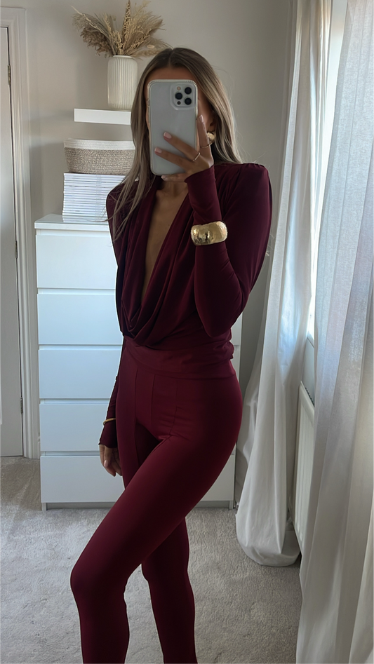 Top Jolie Drape Cowl en Borgoña