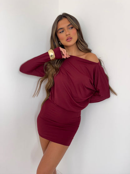 Vestido Serena Slinky de Manga Larga en Borgoña