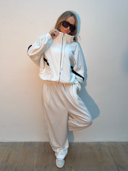 Chaqueta Funnel Neck Contrast en Blanco