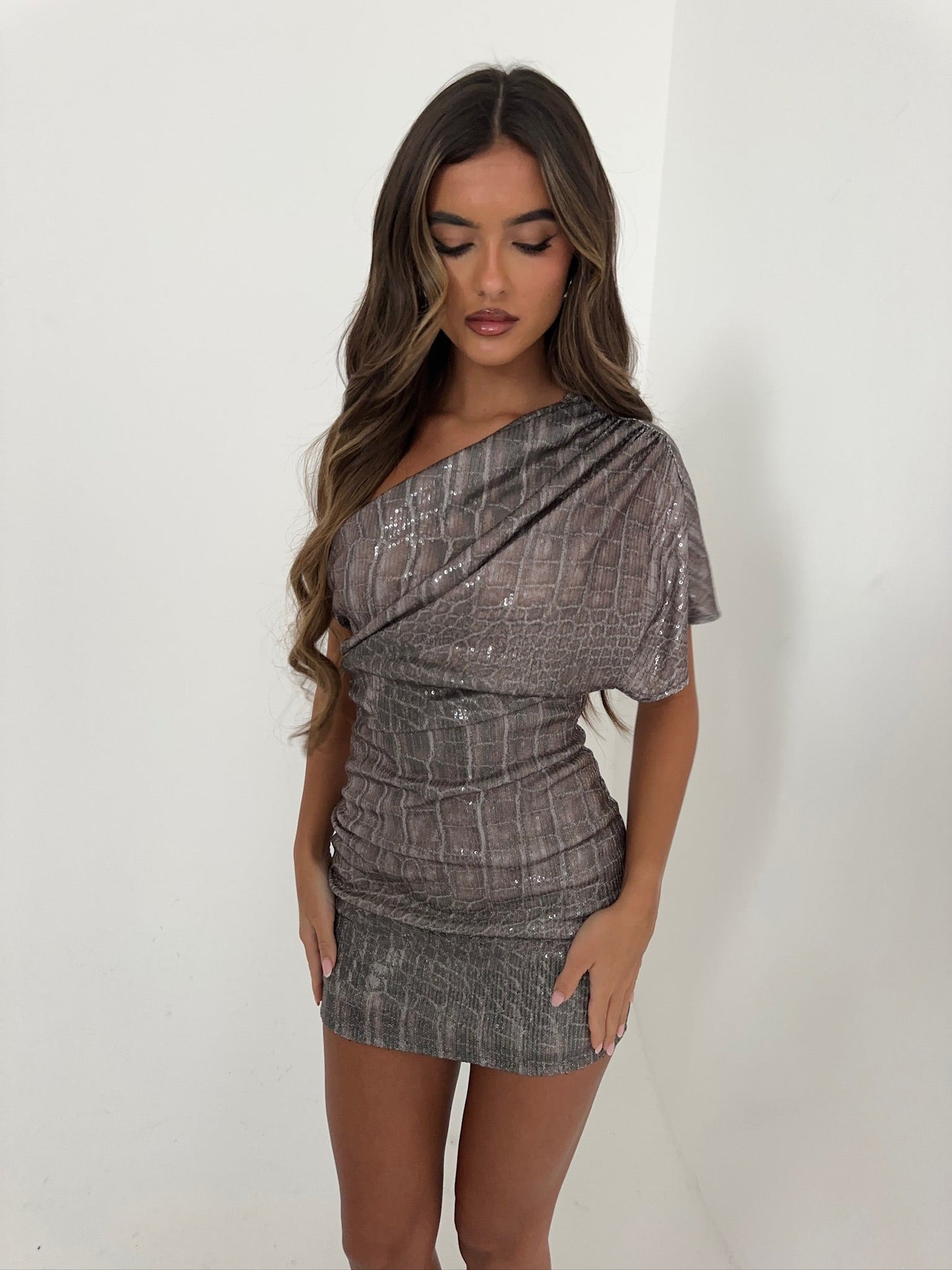 Vestido Vivi Sequin Snake Mink