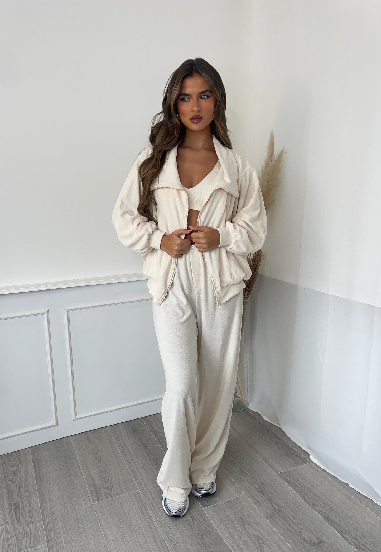 Chaqueta Towelling Funnel Neck en Crema